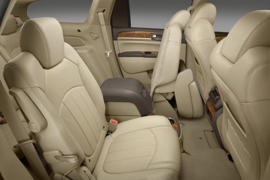  Buick Enclave 2006 года  (фото 28 из 100)